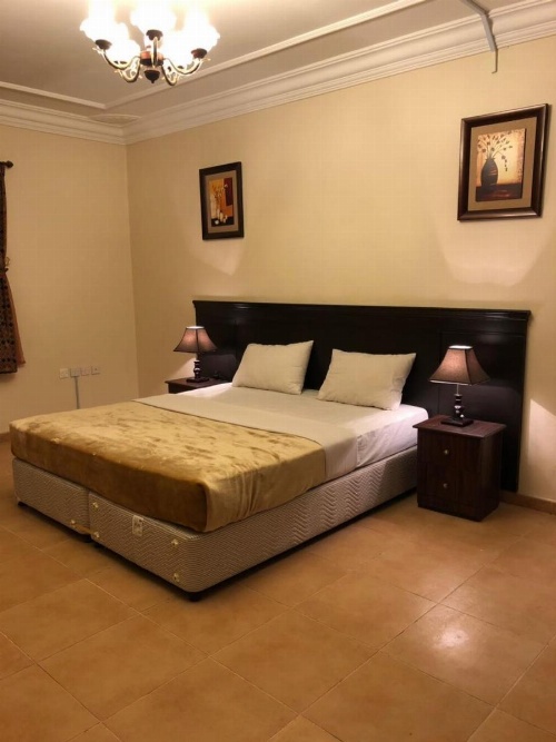 Al Meknan Furnished Units image 13