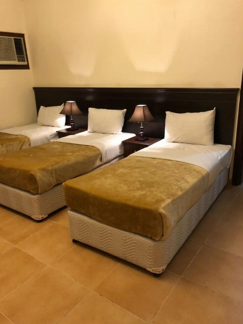 Al Meknan Furnished Units image 4